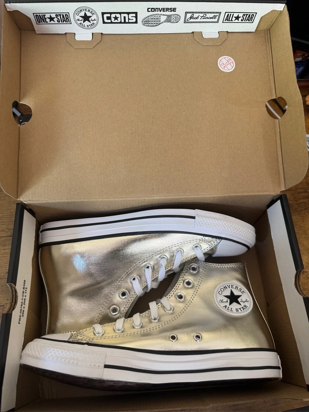 Converse CT AS HI Men’s 7.5. NIB. Metallic Light Gold/White